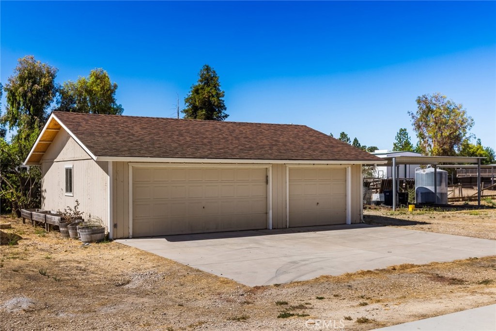 5955 Whispering Oak