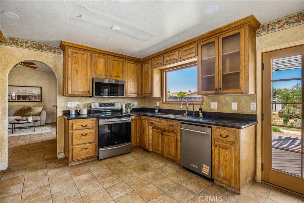 5955 Whispering Oak