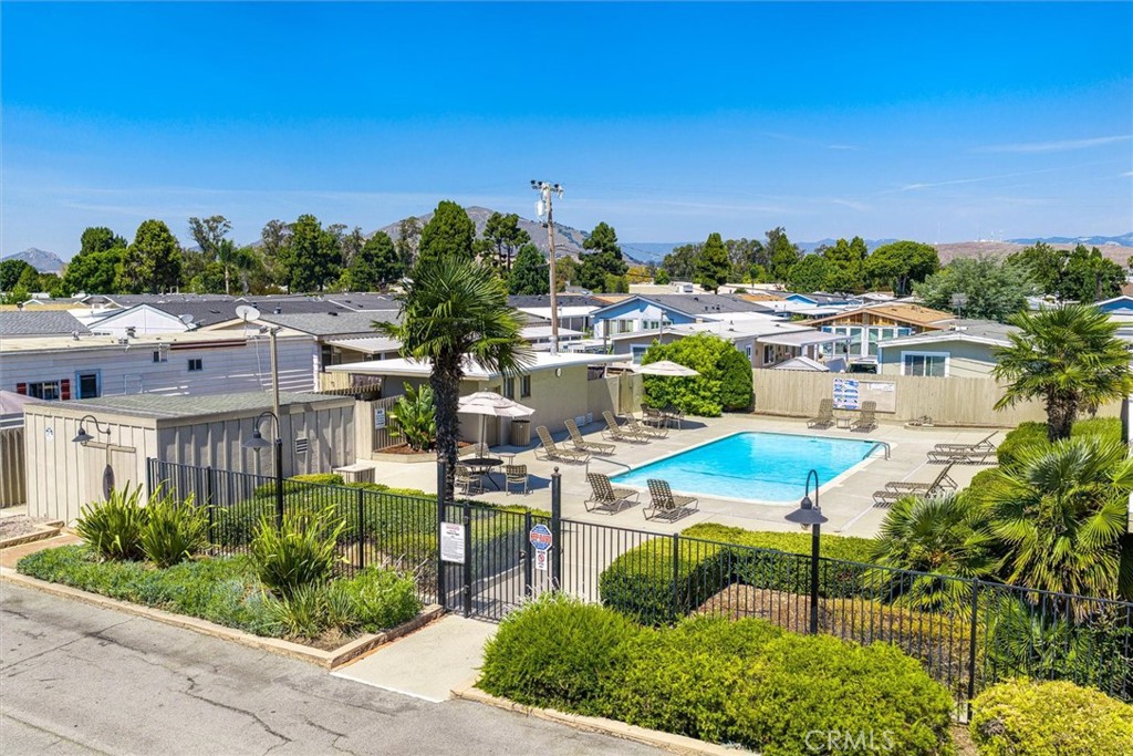 3860 S Higuera D9