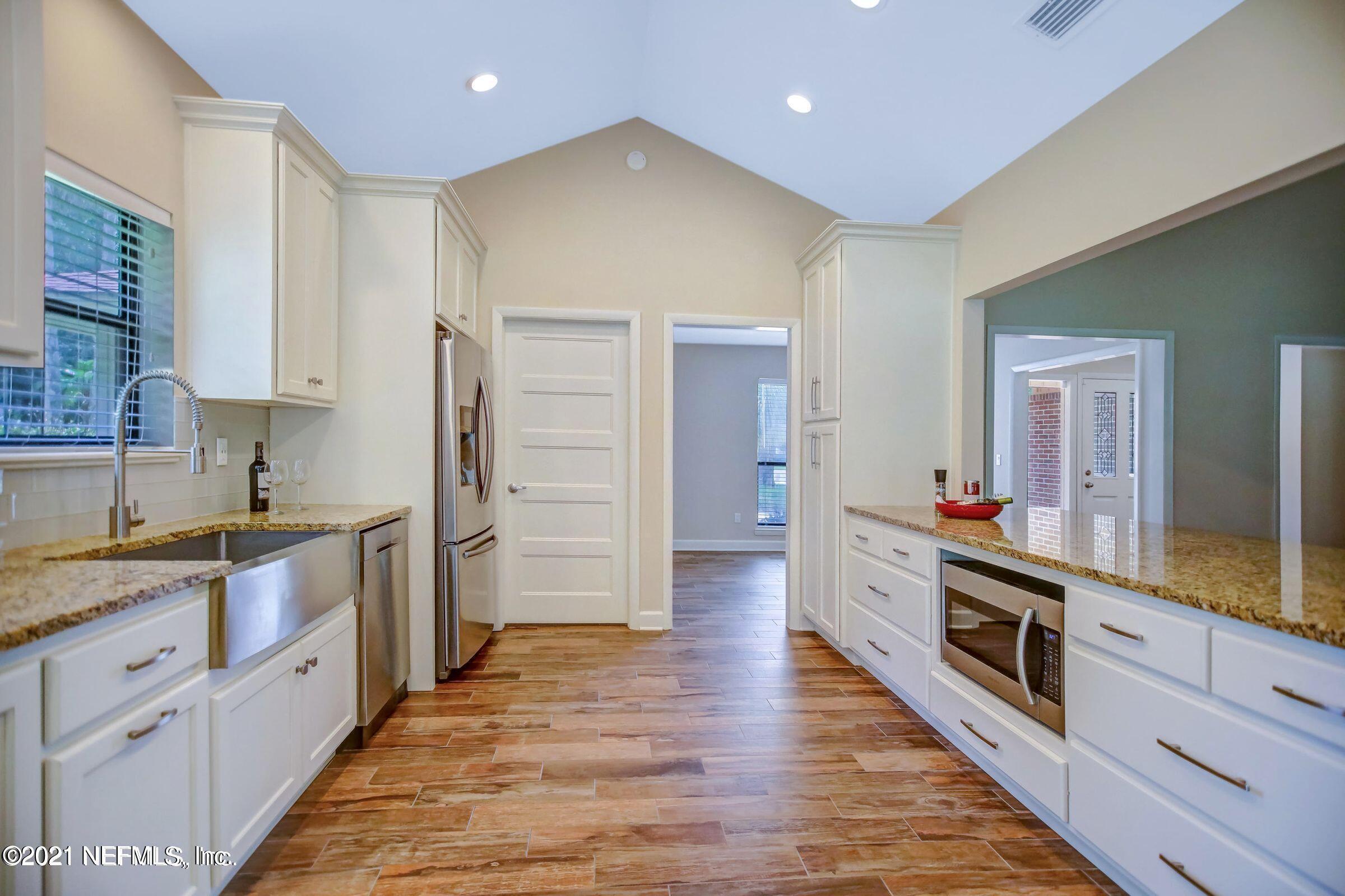 4401 CYPRESS CREEK Drive