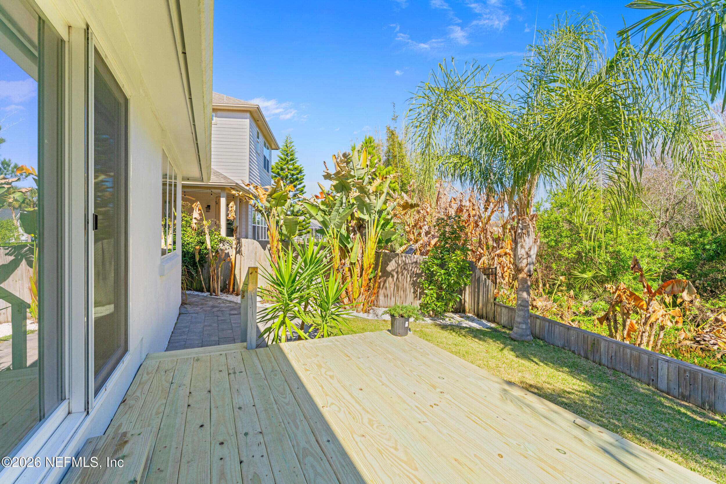 184 COASTAL OAK Circle