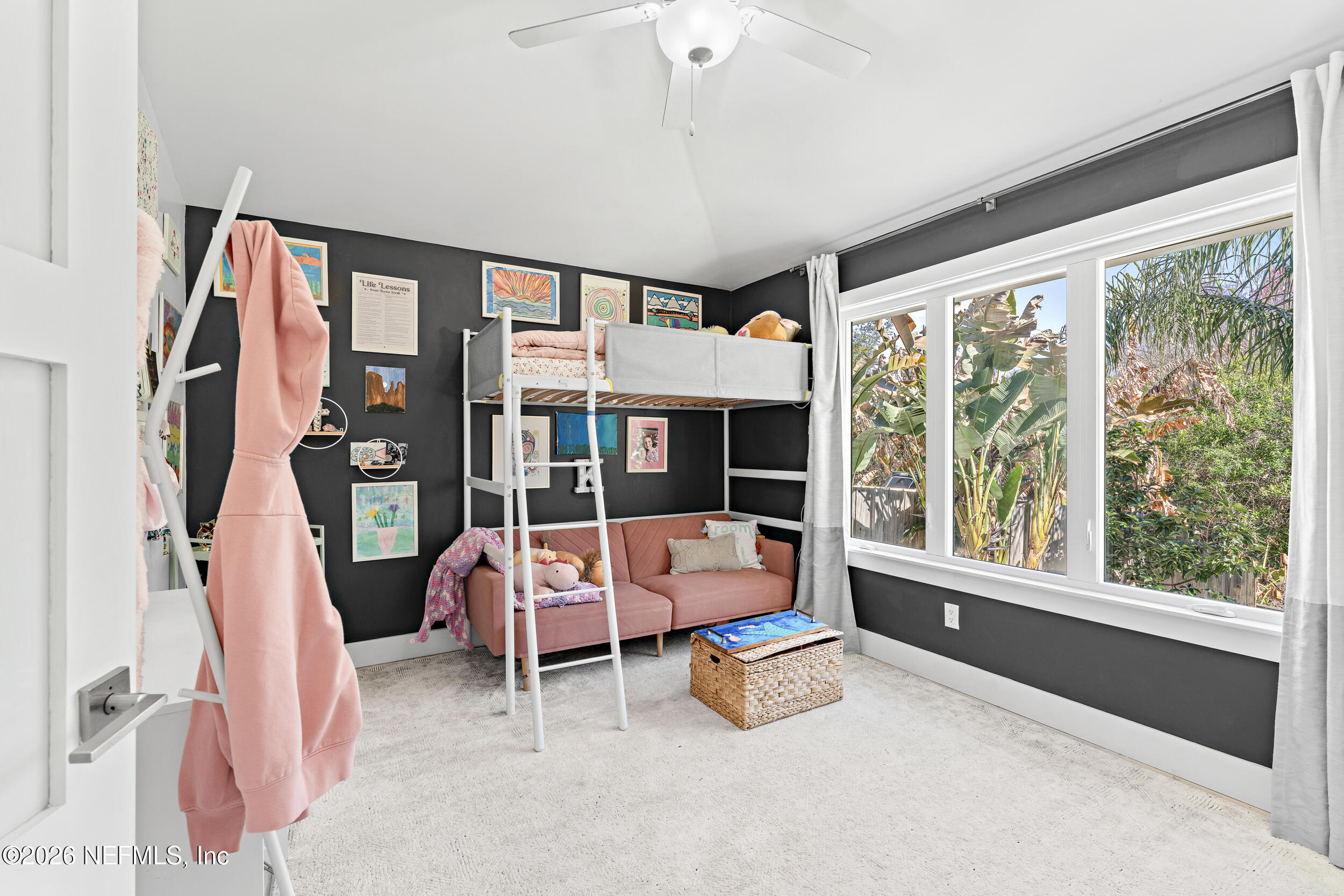 184 COASTAL OAK Circle