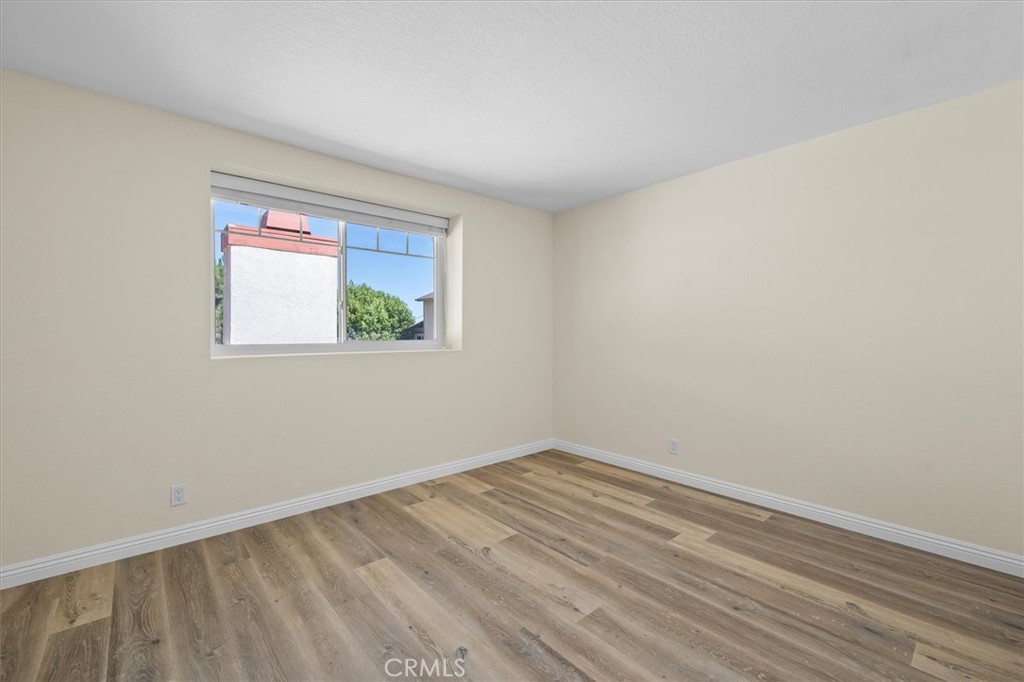 2740 Gramercy Avenue 14