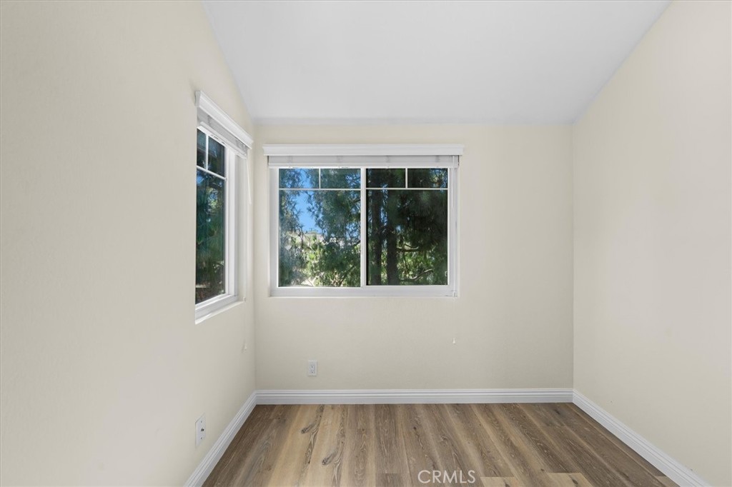 2740 Gramercy Avenue 14