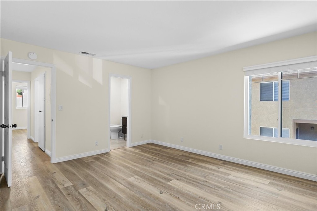 2740 Gramercy Avenue 14