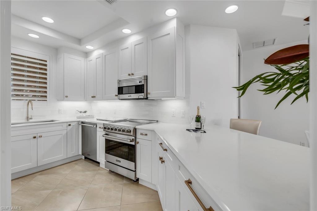 580 El Camino Real # 3502
