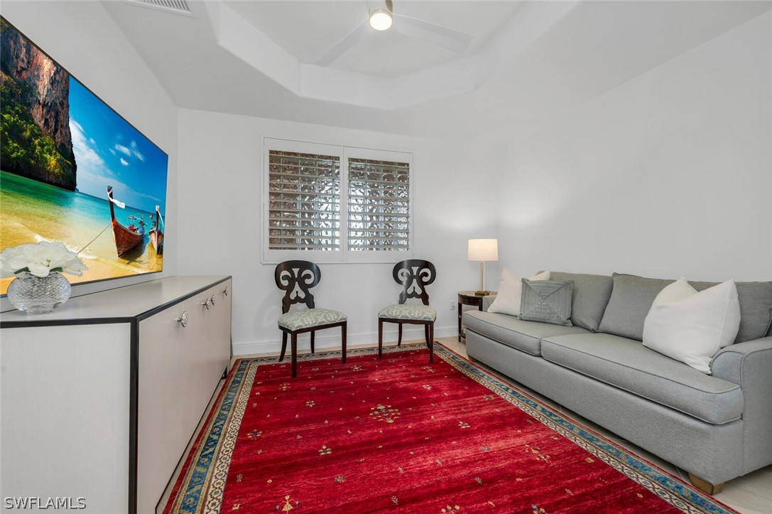 580 El Camino Real 3502