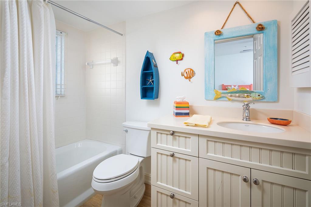 214 4th AVE S # 202 Unit: C-202