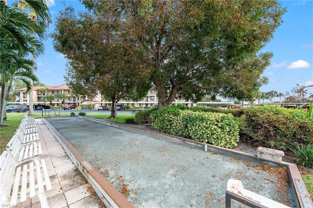 7360 Saint Ives WAY # 2201