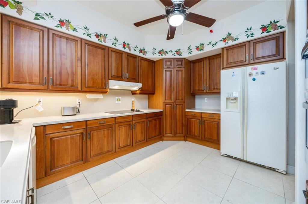 570 El Camino Real 2504