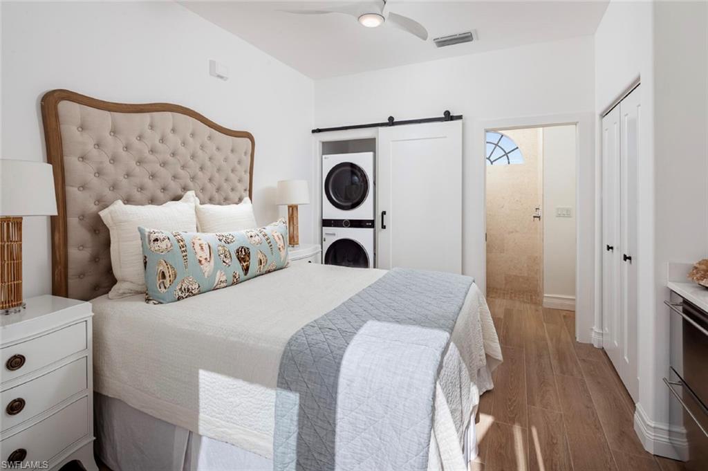 1216 Cypress Woods DR