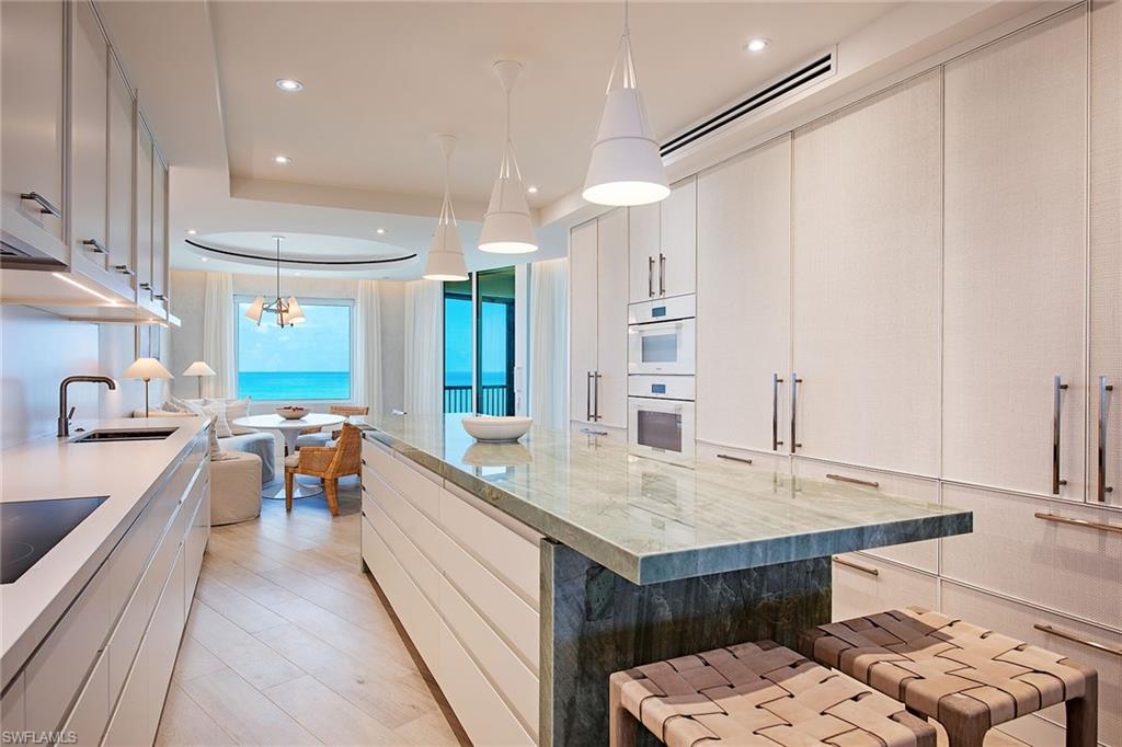 8665 Bay Colony DR # 1803