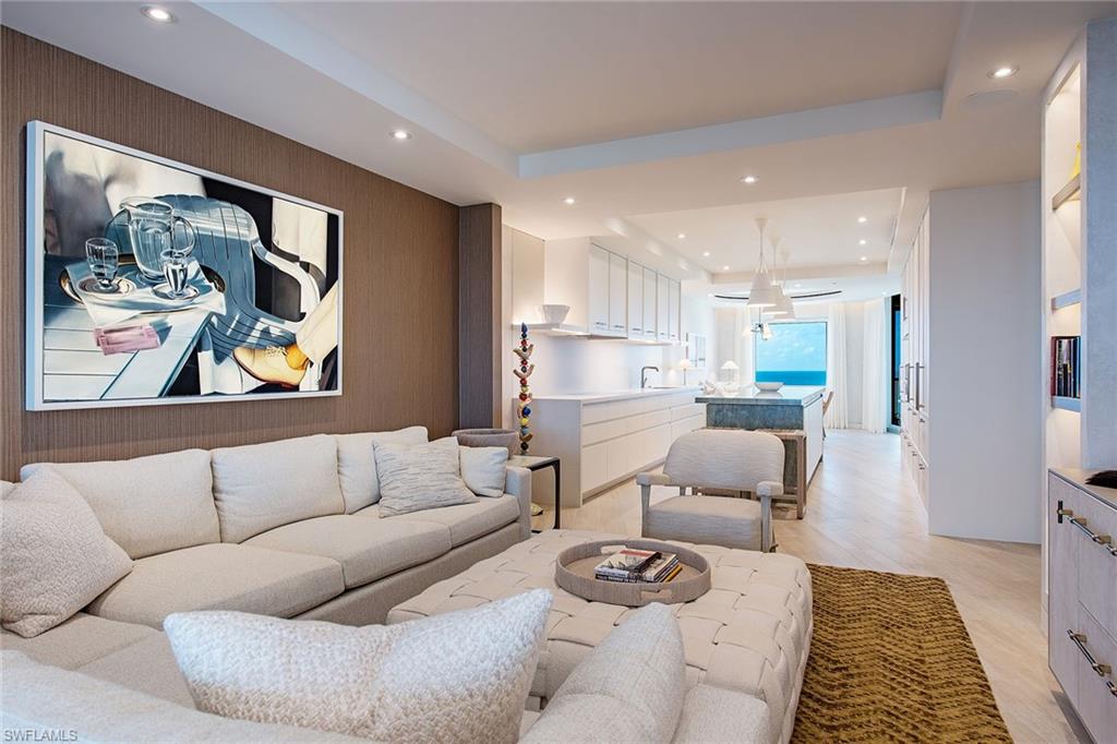 8665 Bay Colony DR # 1803