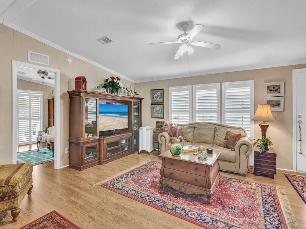 43 W Caribbean, Port St. Lucie