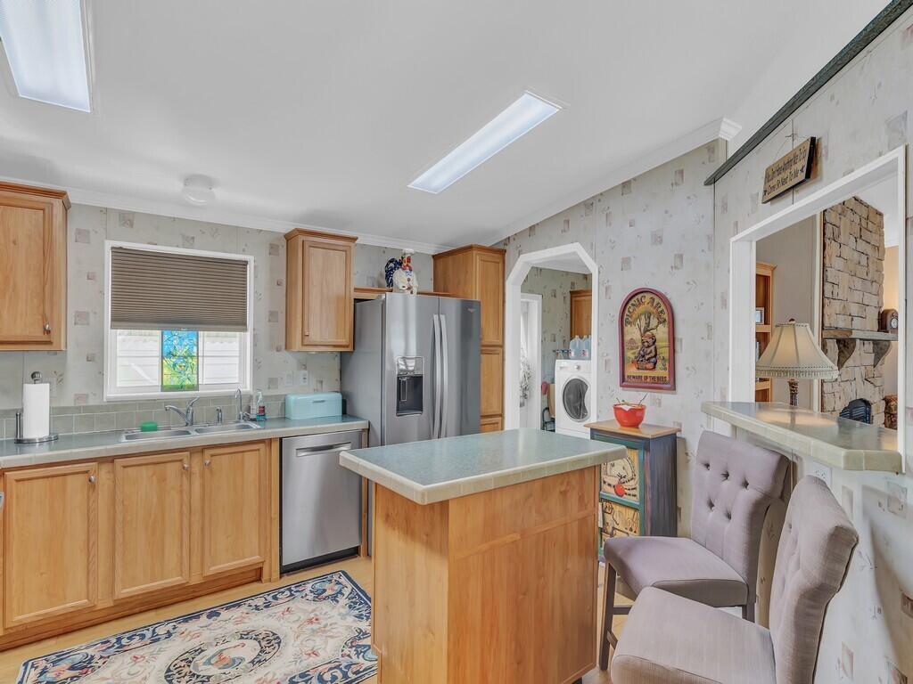 43 W Caribbean, Port St. Lucie