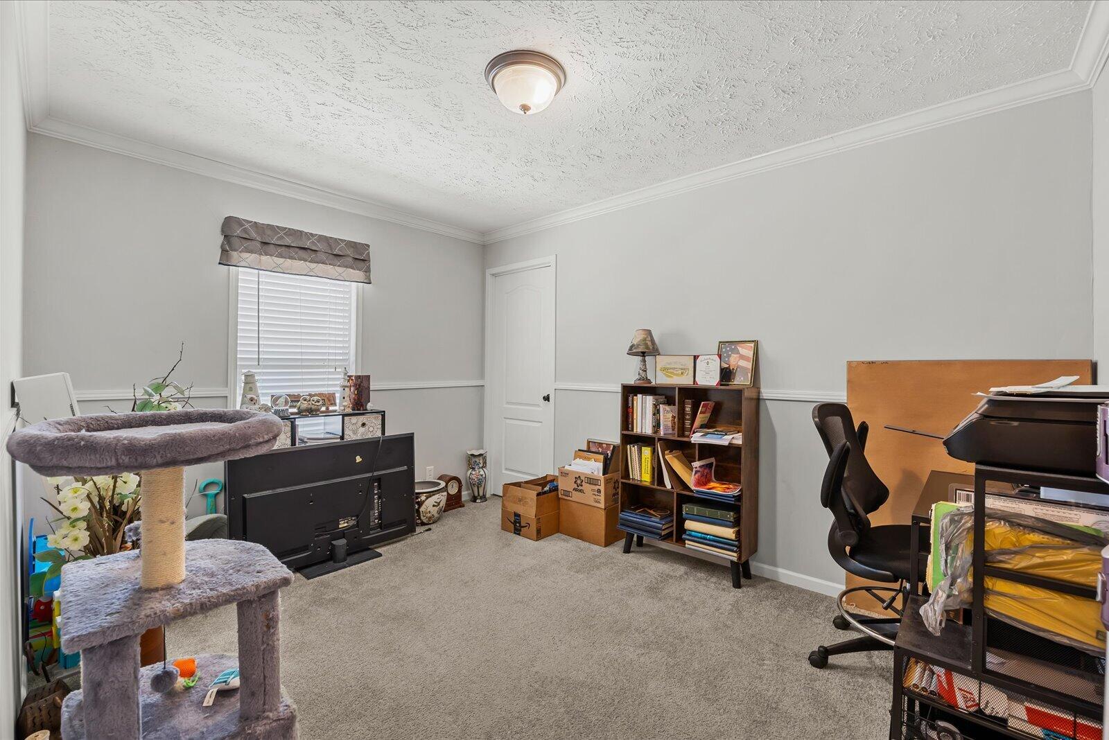 82 Sandhill Boulevard