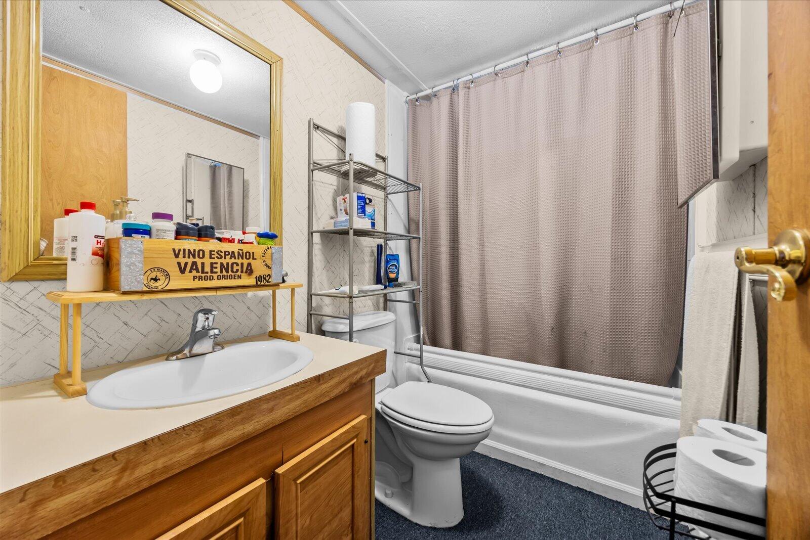 324 Mockingbird Avenue