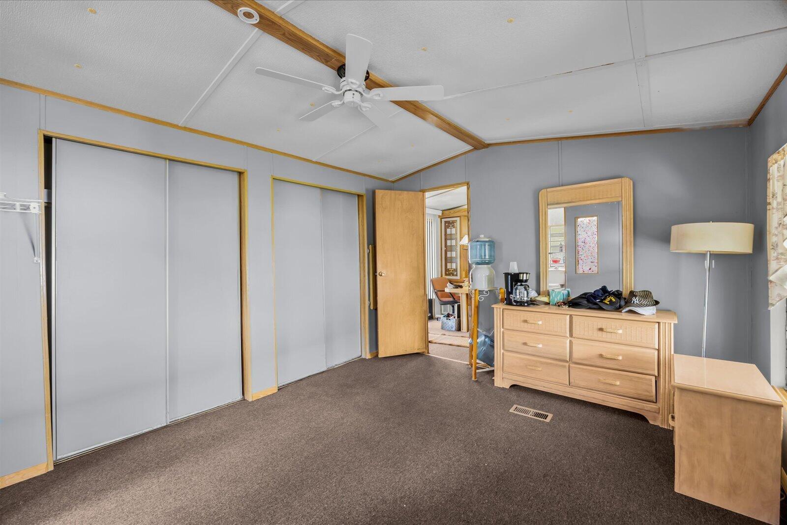 324 Mockingbird Avenue