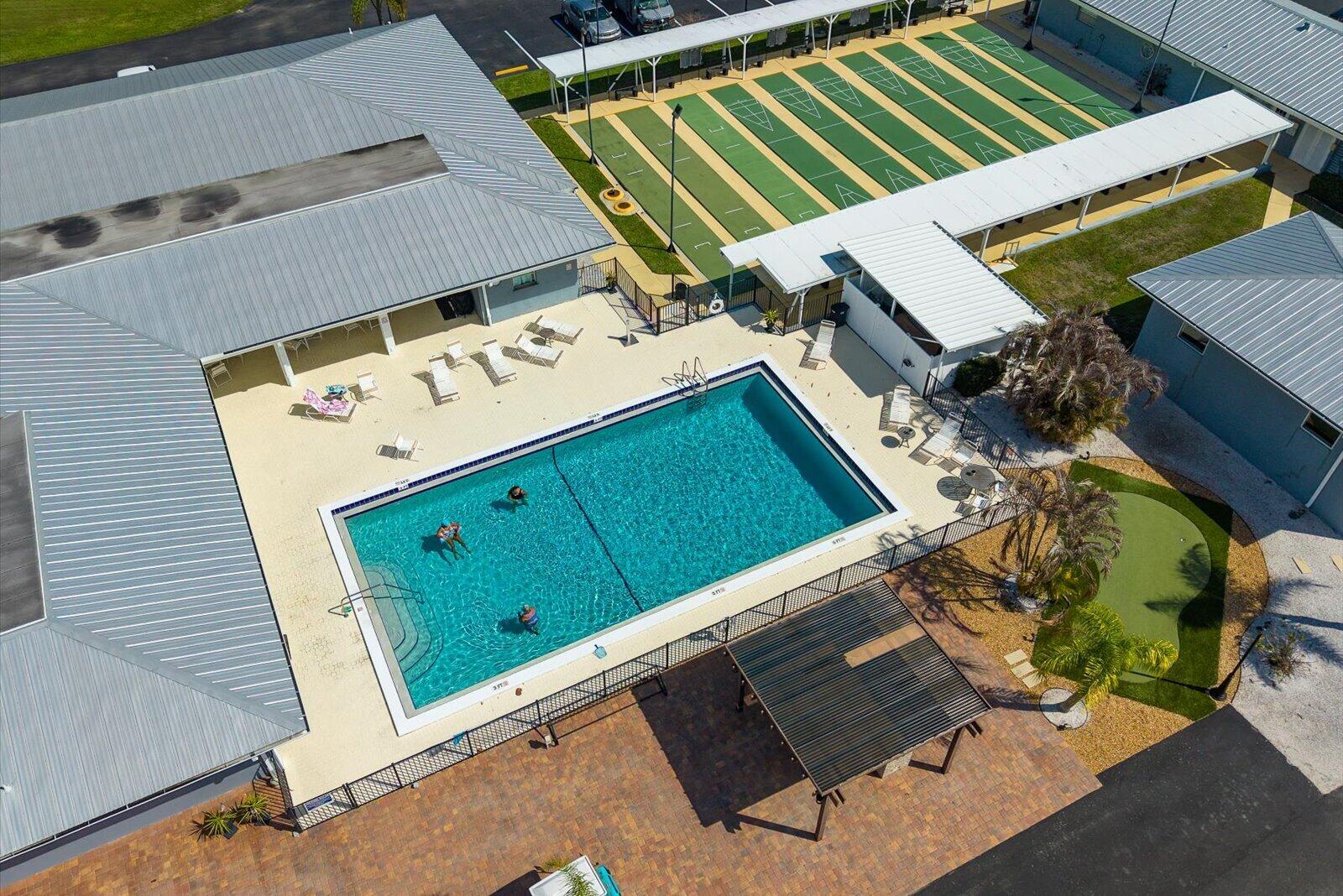 324 Mockingbird Avenue