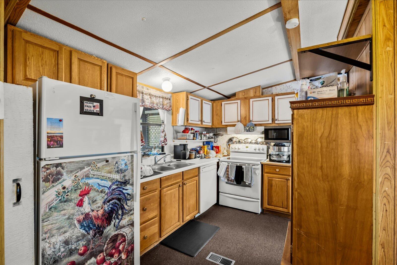 324 Mockingbird Avenue