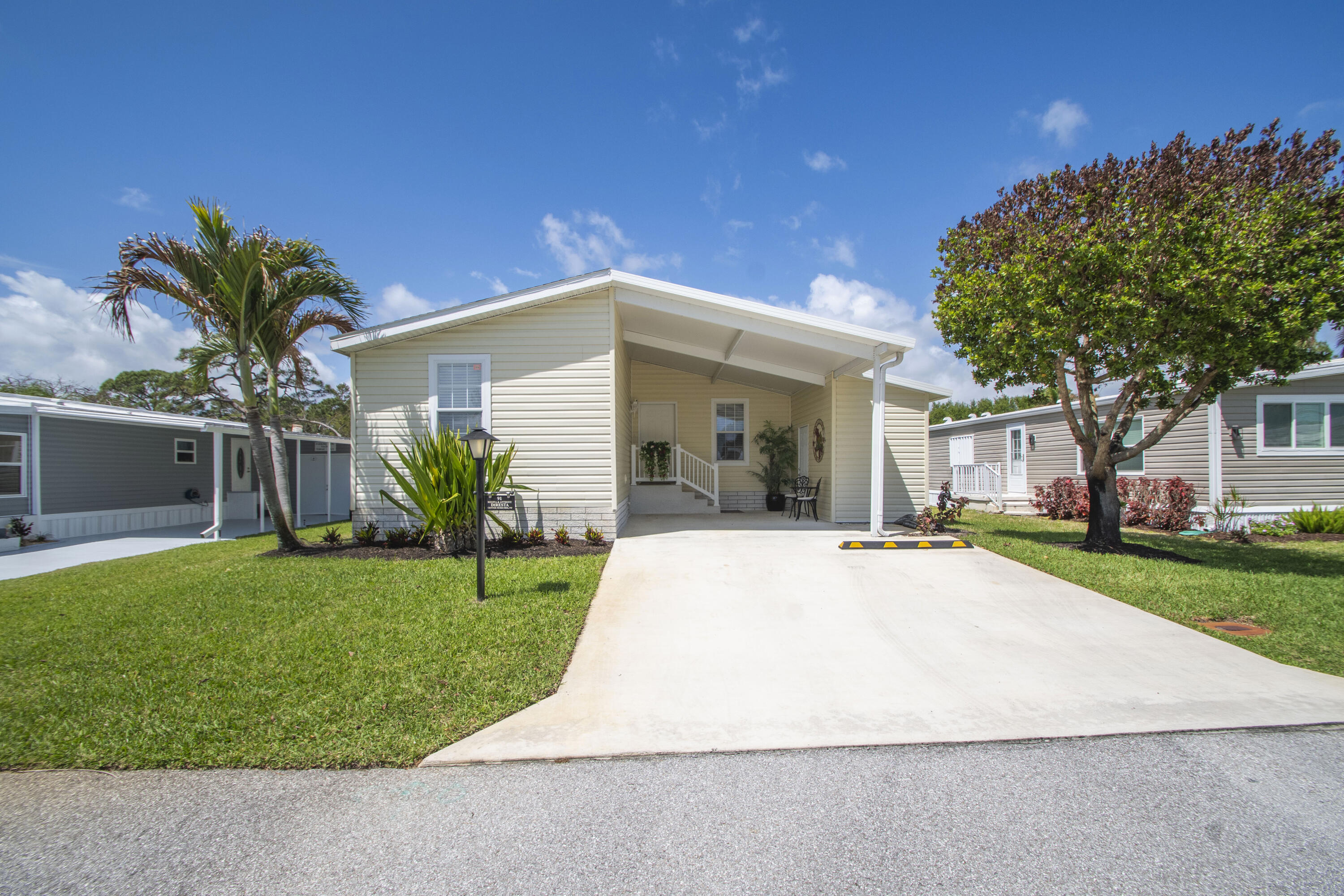 91 S Warner Drive