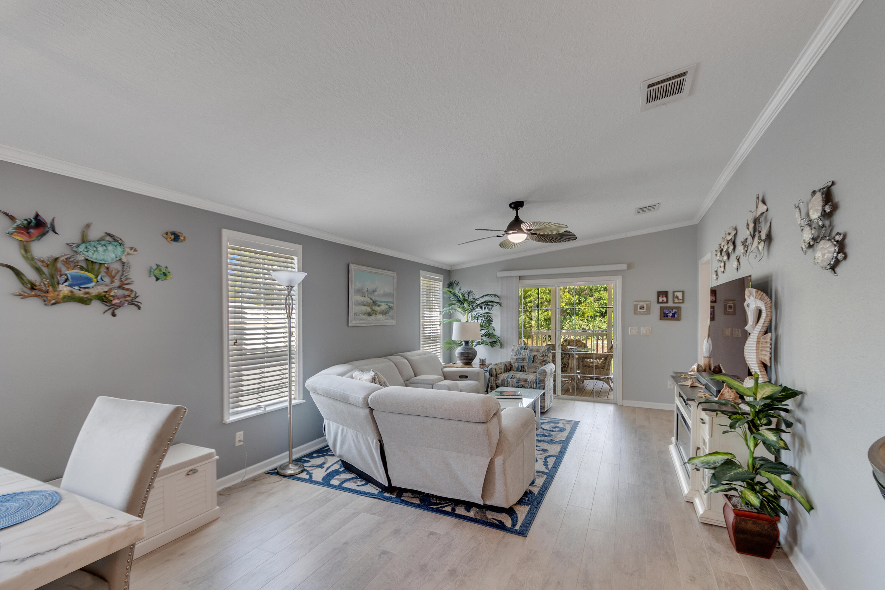 91 S Warner Drive