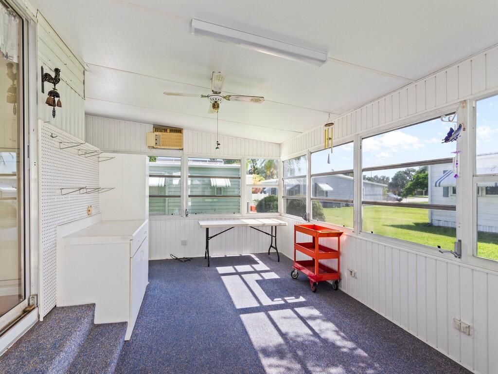 264 NE Cameo Way
