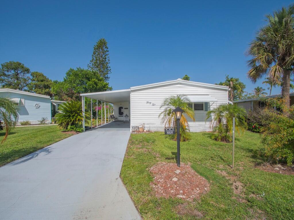 42 Village Lane