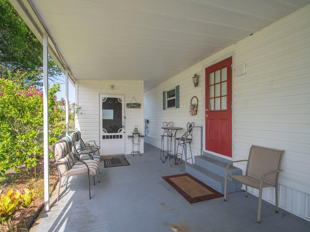42 Village Lane
