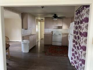 11 SE Spanish Way, Port St. Lucie