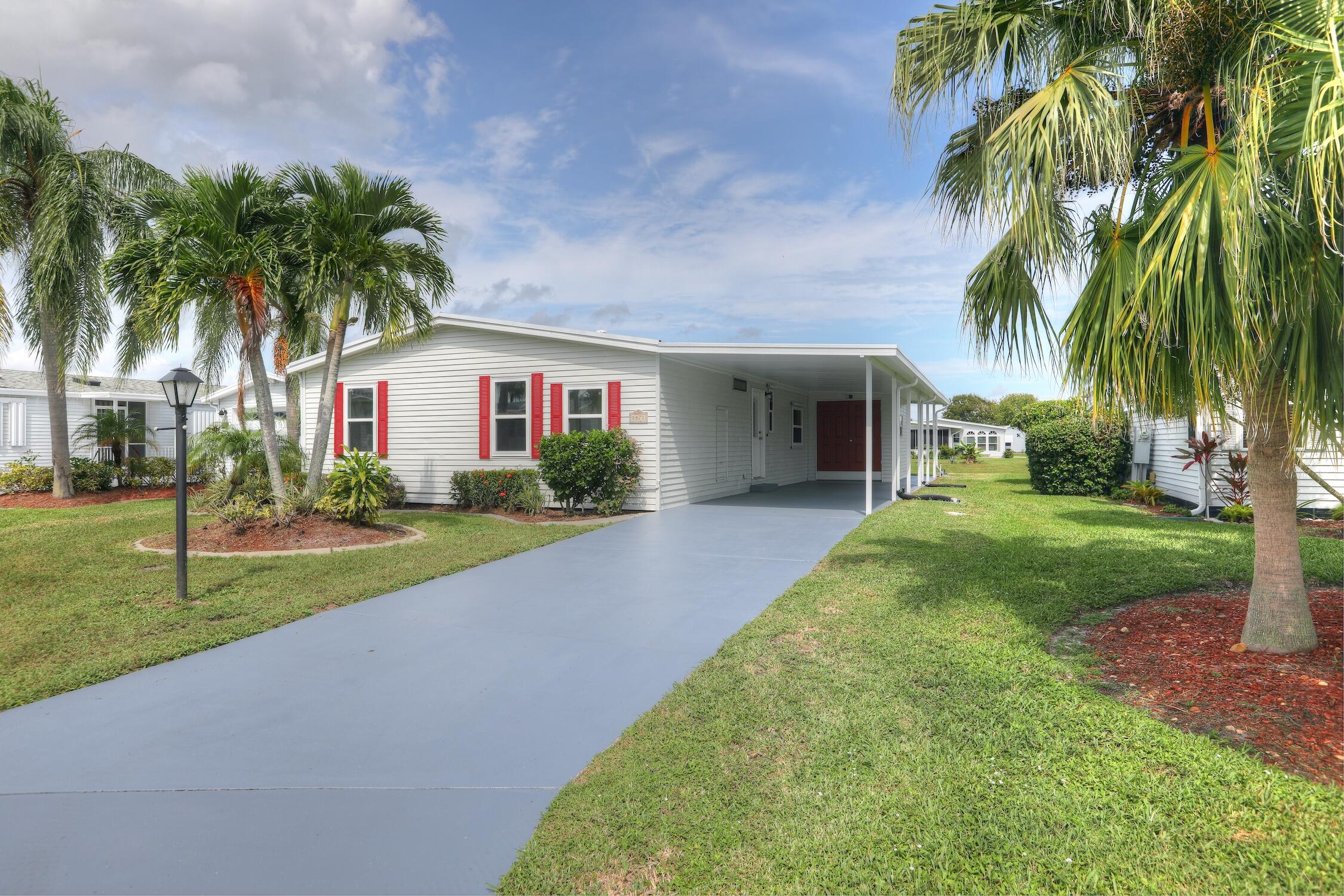 8471 Schefflera Court, Port St. Lucie