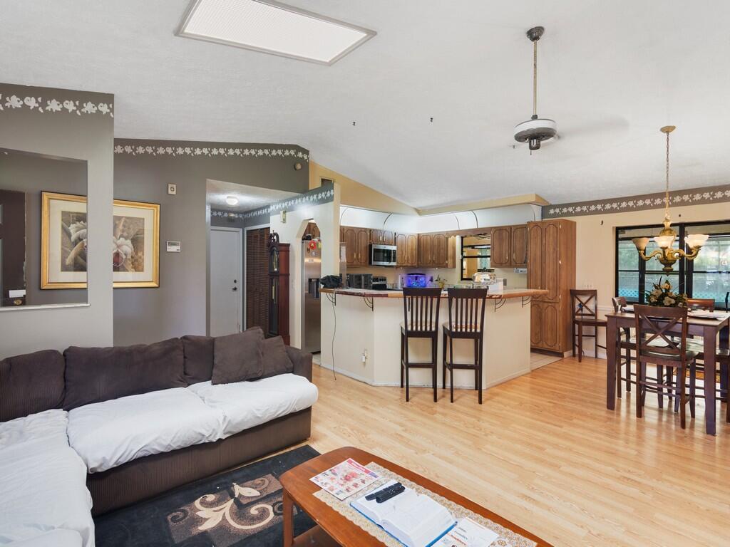 642 SE Voltair Terrace, Port St. Lucie