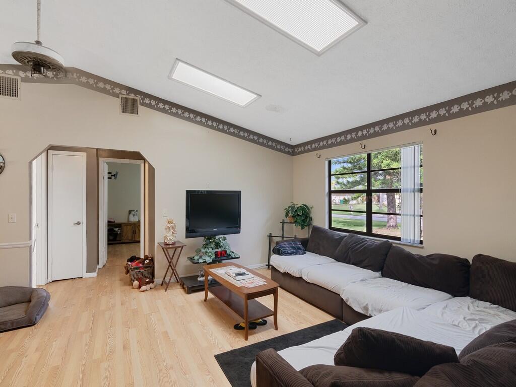 642 SE Voltair Terrace, Port St. Lucie