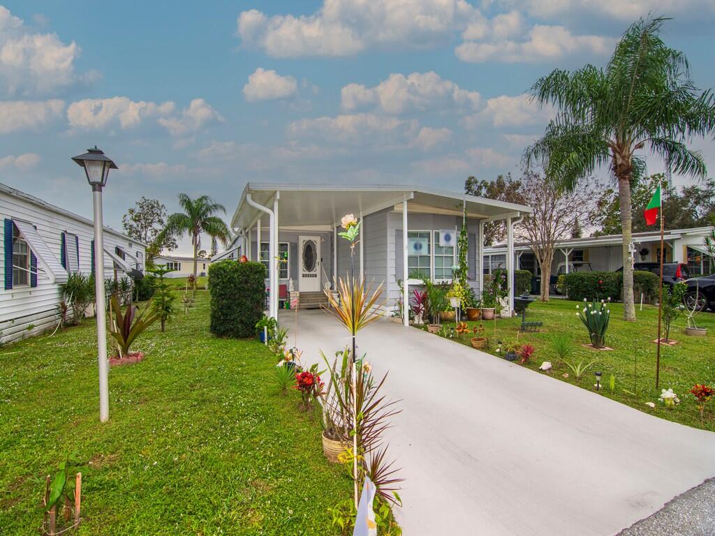 183 W Caribbean, Port St. Lucie