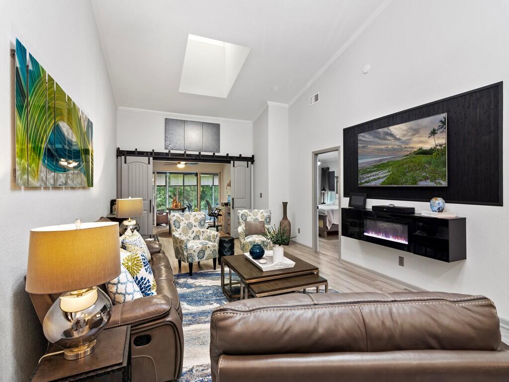 3870 SW Whispering Sound Drive