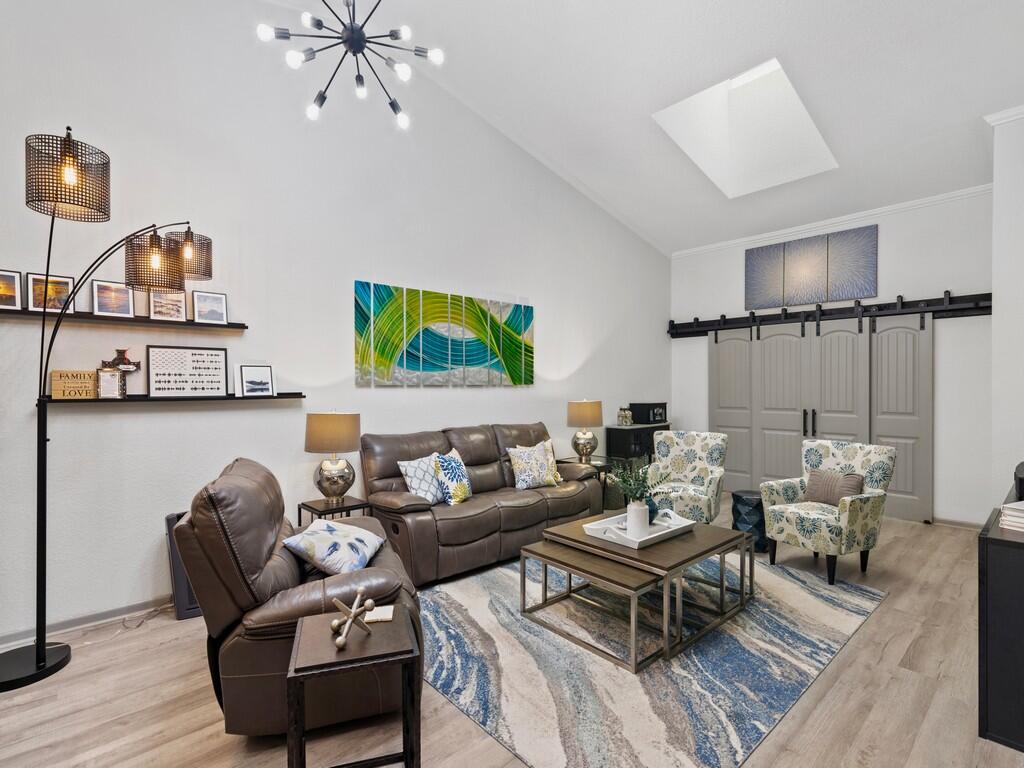 3870 SW Whispering Sound Drive