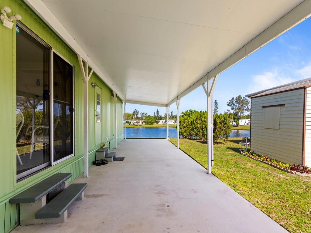 11 El Segundo, Port St. Lucie