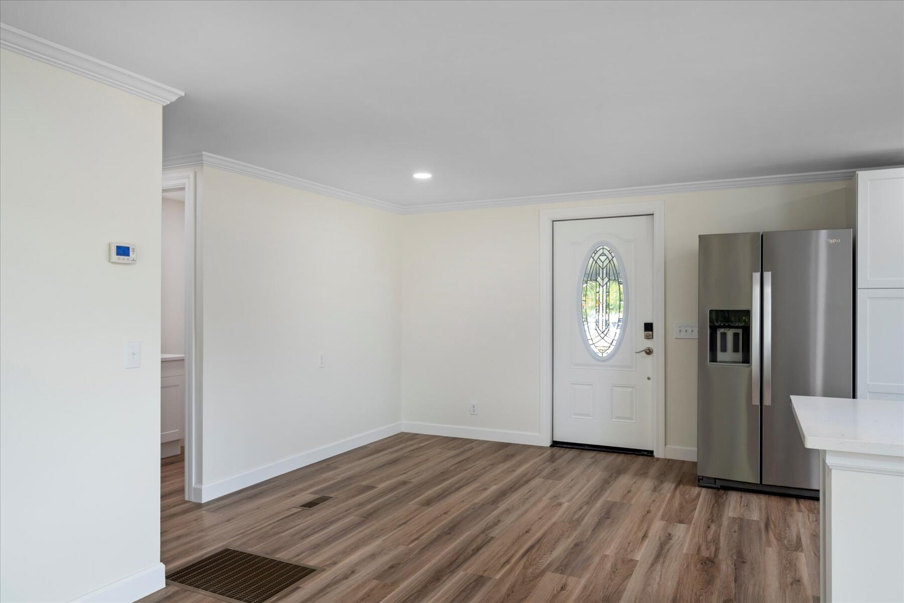 372 NE Jade Circle