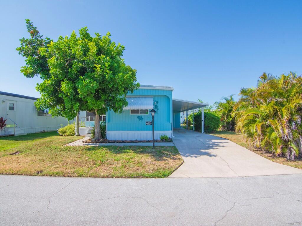 102 N Warner Drive