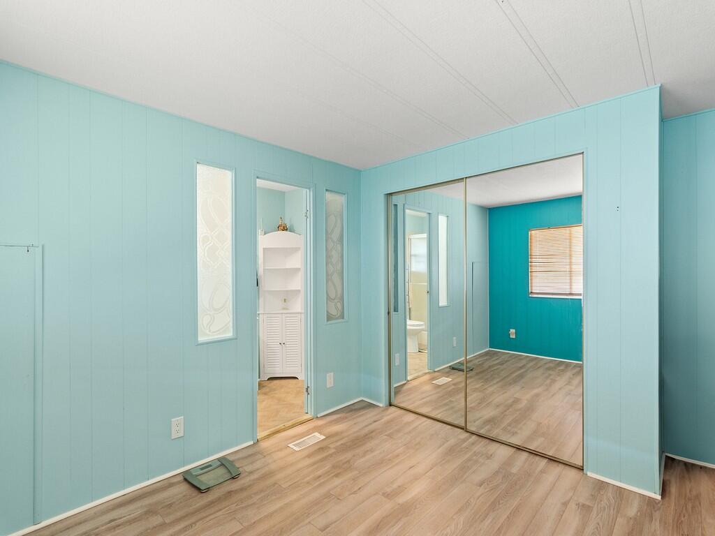 102 N Warner Drive
