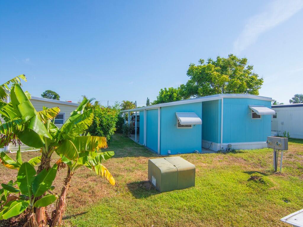102 N Warner Drive