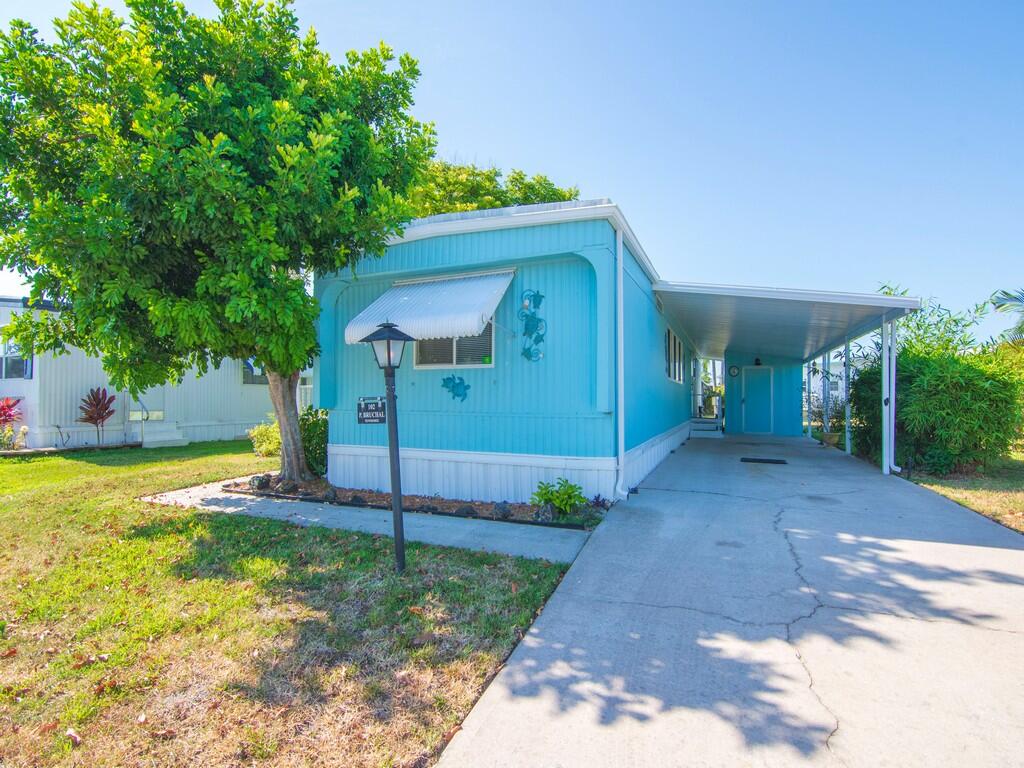 102 N Warner Drive