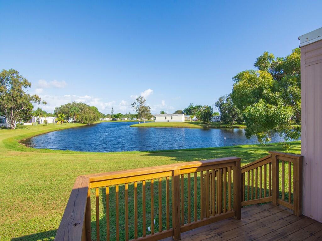 211 West Caribbean, Port St. Lucie