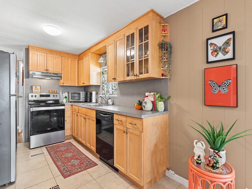 211 West Caribbean, Port St. Lucie