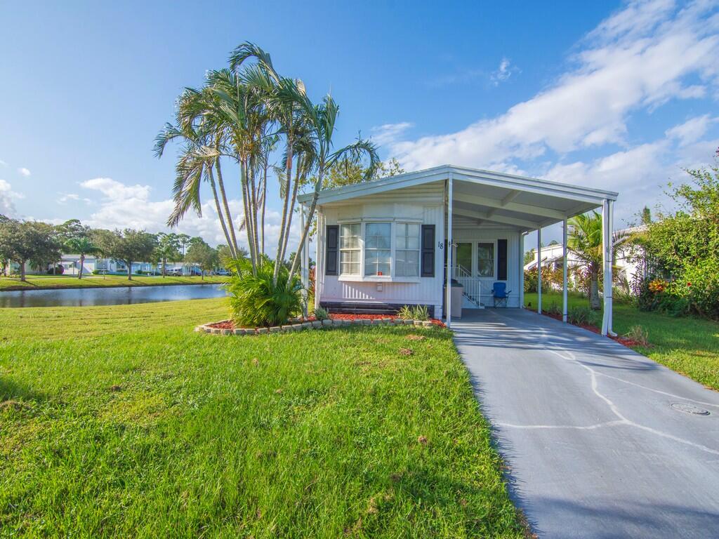 18 Yolanda Lane, Port St. Lucie