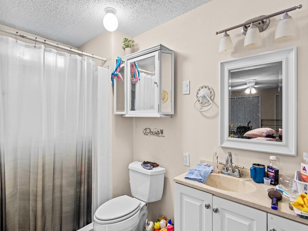 18 Yolanda Lane, Port St. Lucie