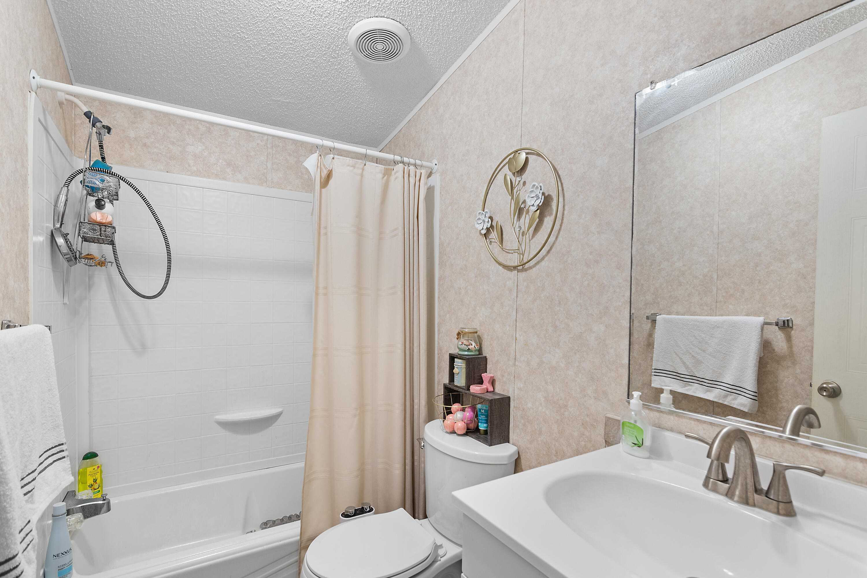 71 El Camino Real, Port St. Lucie