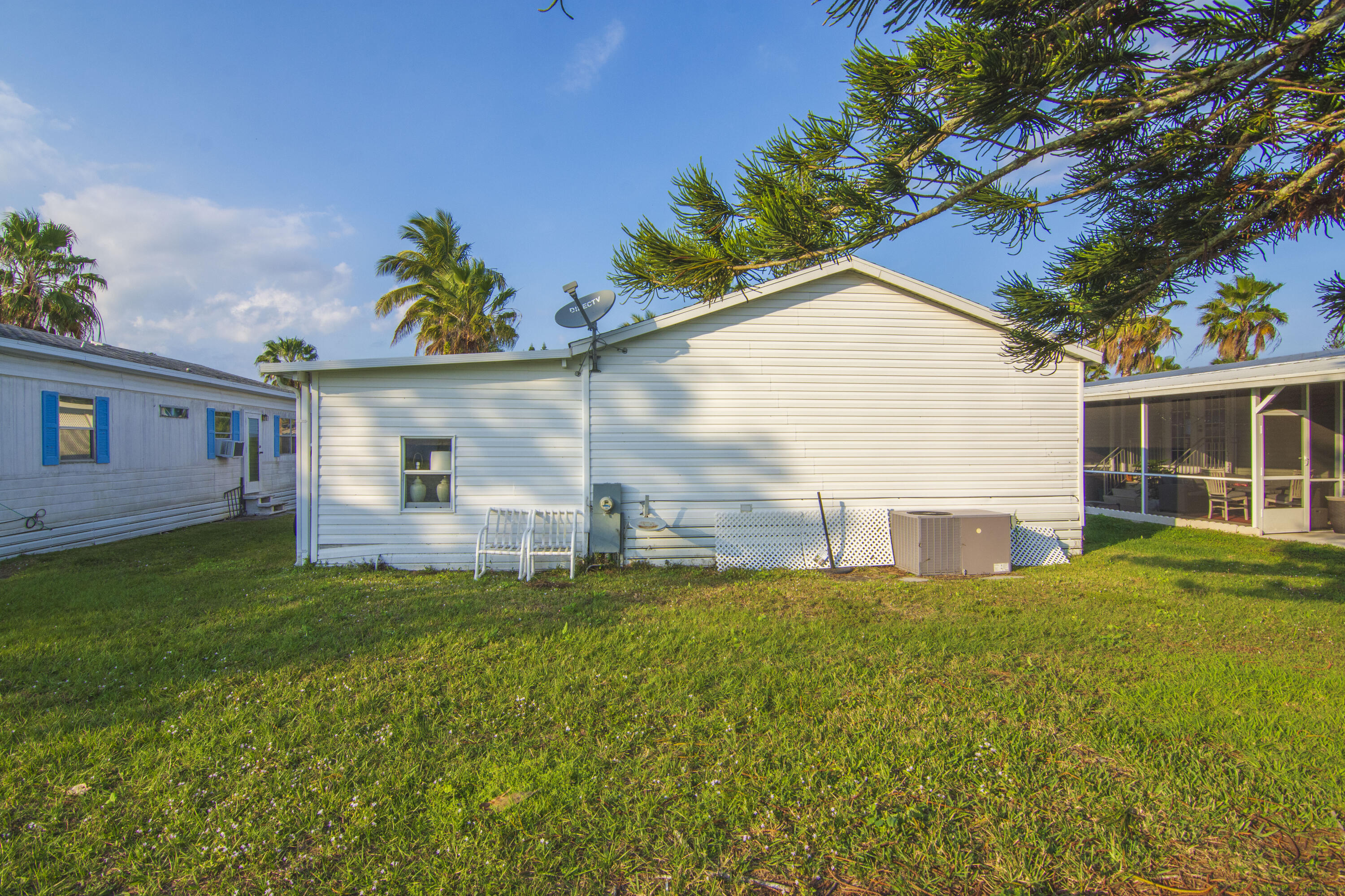 71 El Camino Real, Port St. Lucie