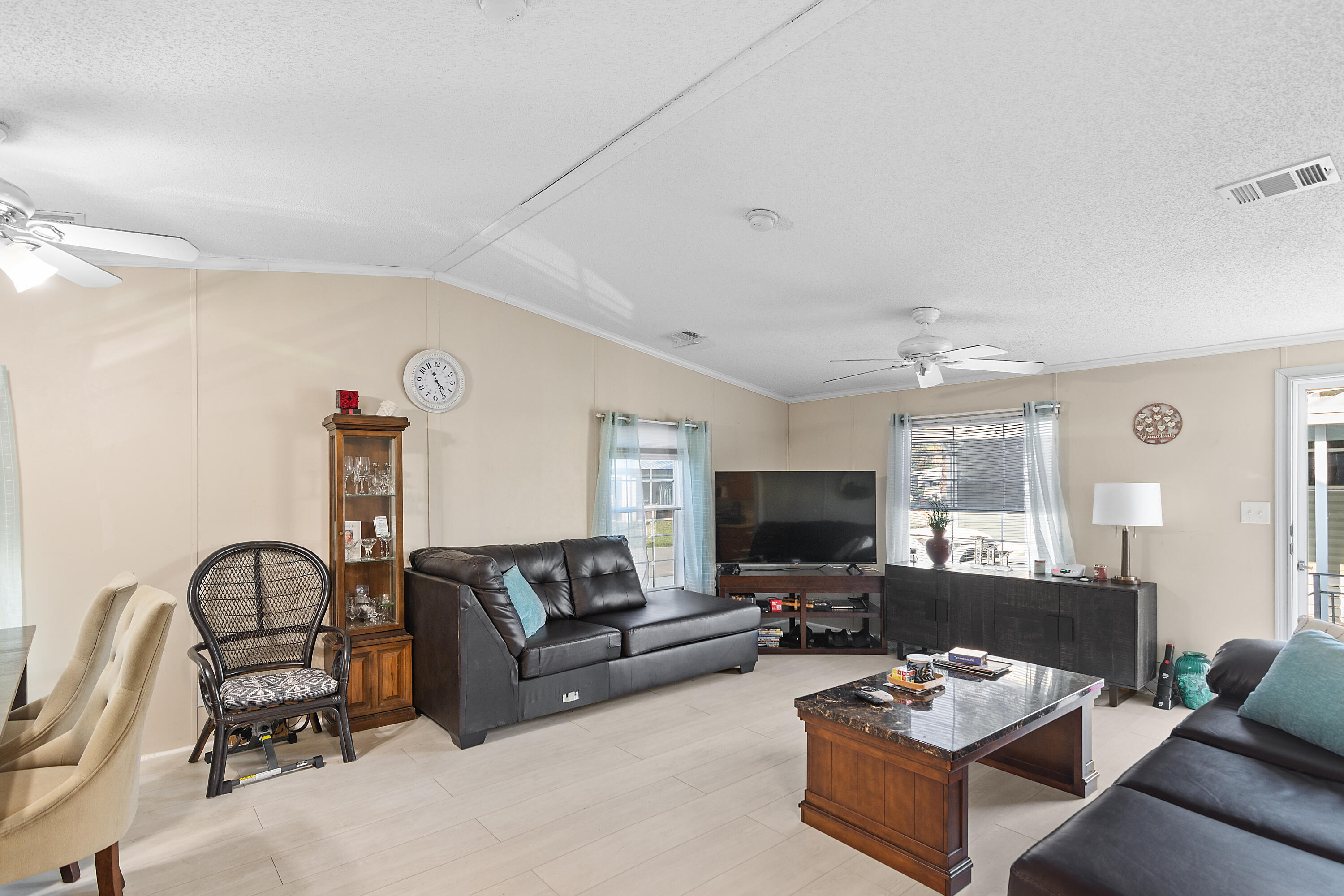 71 El Camino Real, Port St. Lucie