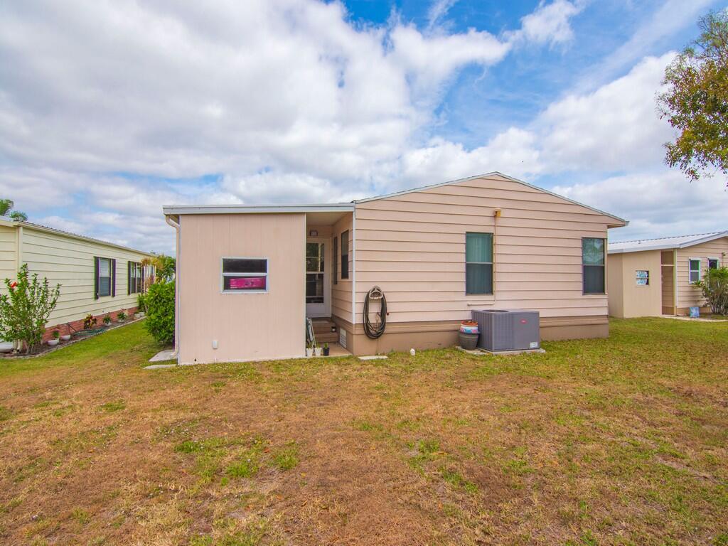 561 Barb Ann Lane, Port St. Lucie